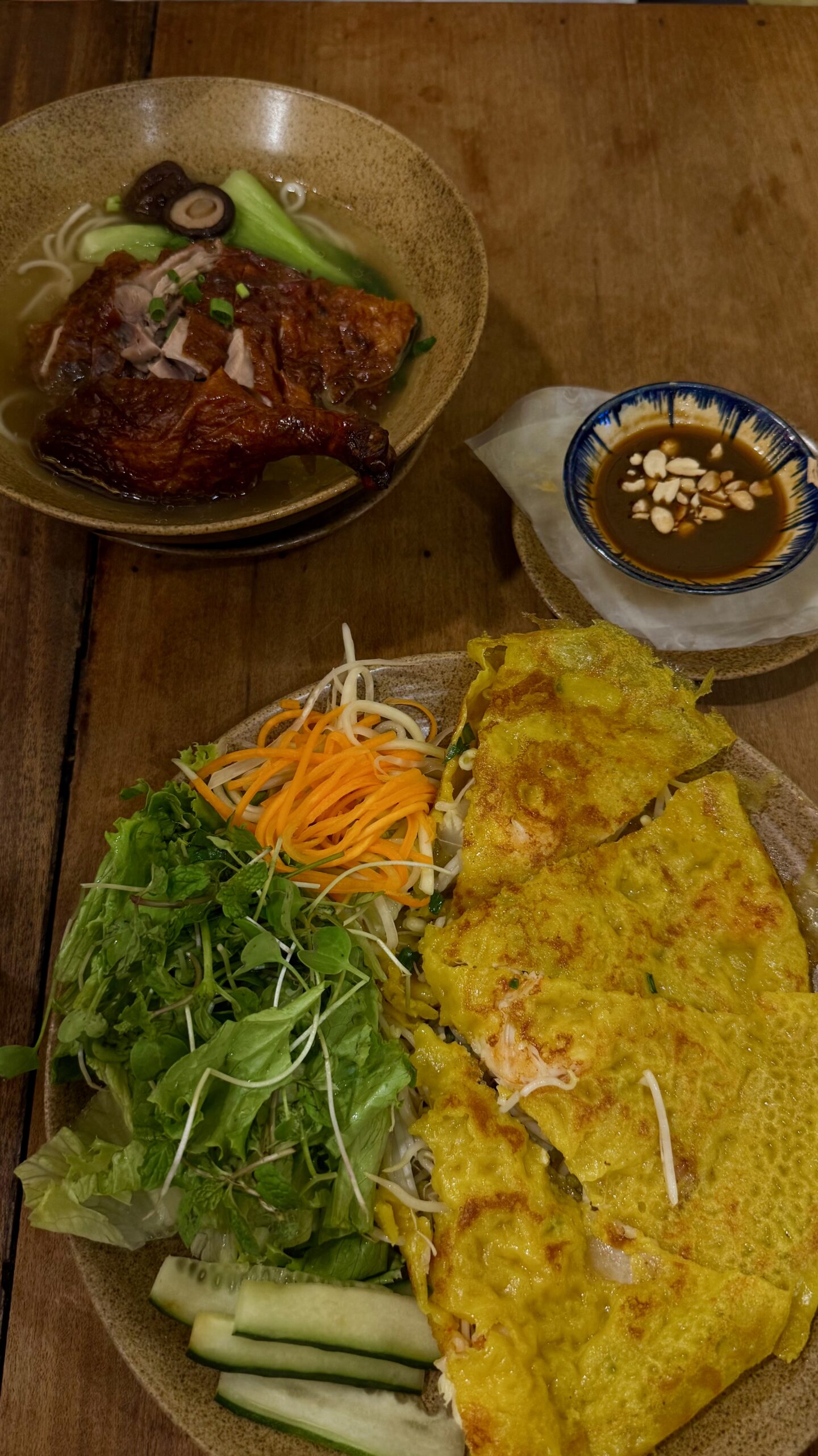 Roast duck at Cơm Linh, Hoi An