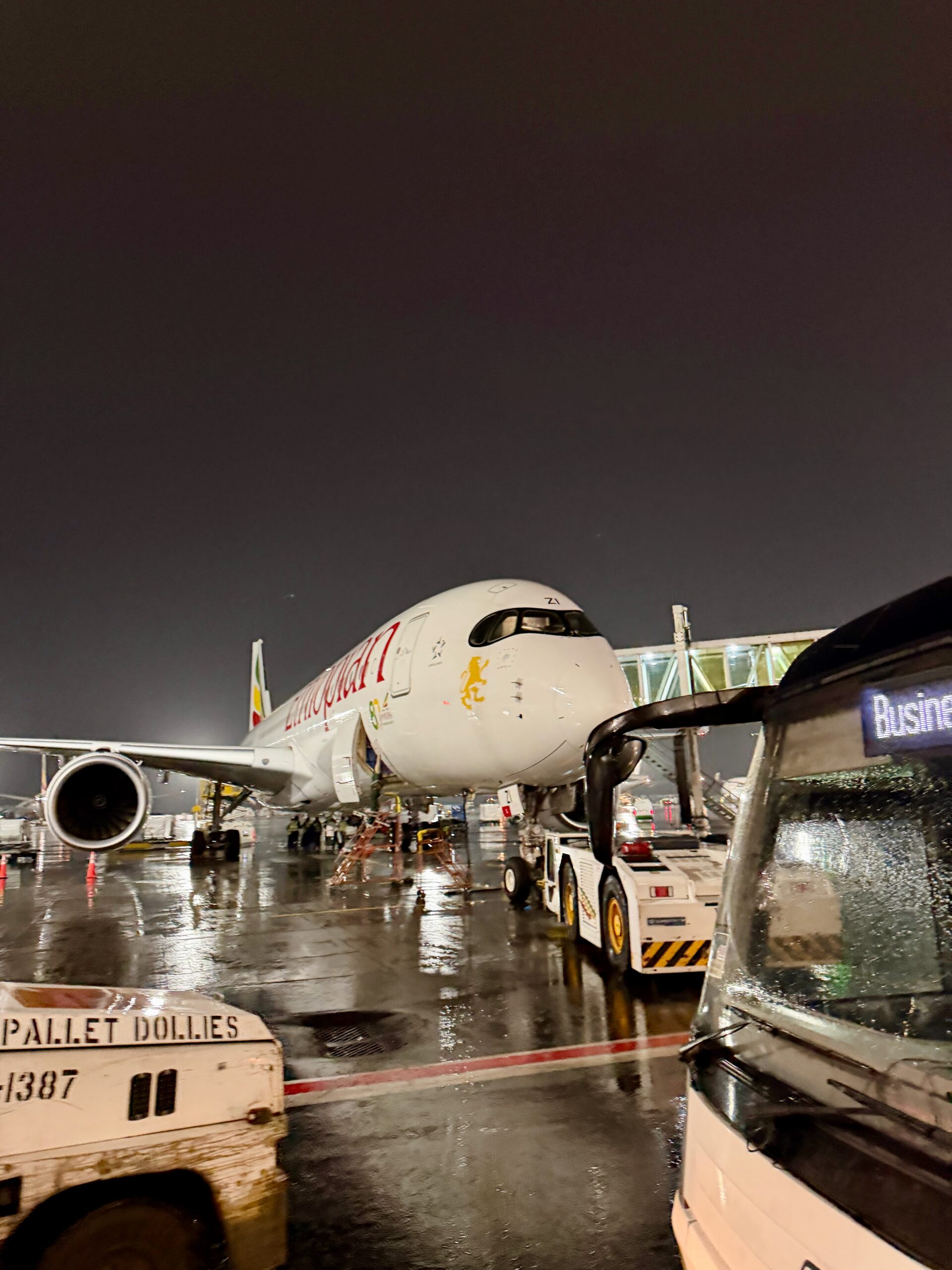 A350