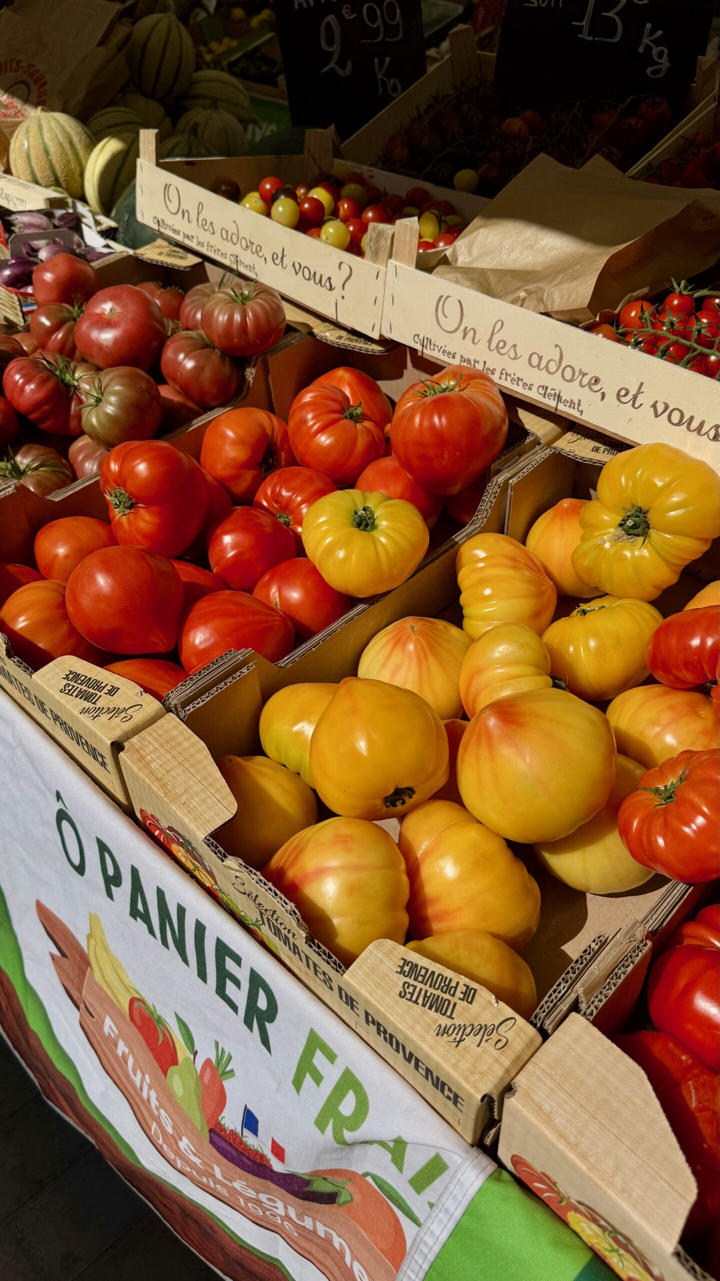 Wednesday market stalls in Saint-Rémy-de-Provence